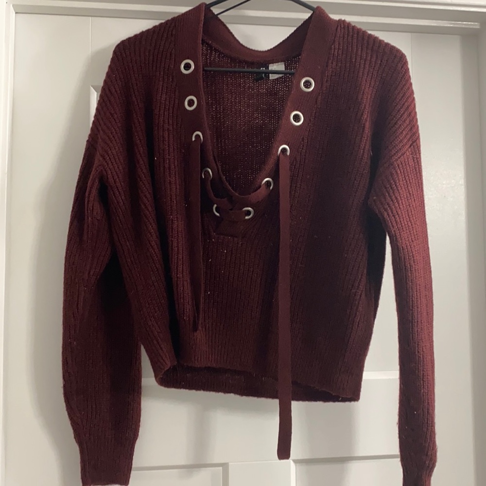 H&M Red Sweater - women’s - small